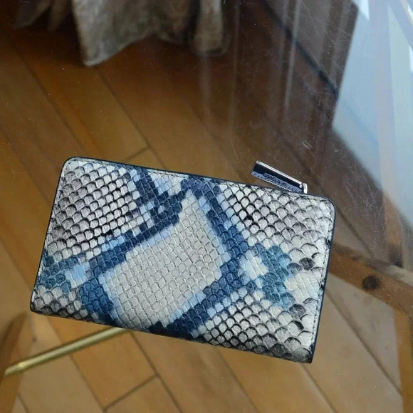 Kate Spade KF331 Leila Small Slim Bifold Wallet - Picture 2 of 7